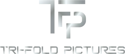 Tri-Fold Pictures